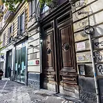 Duomo Luxury Apartment In City Center